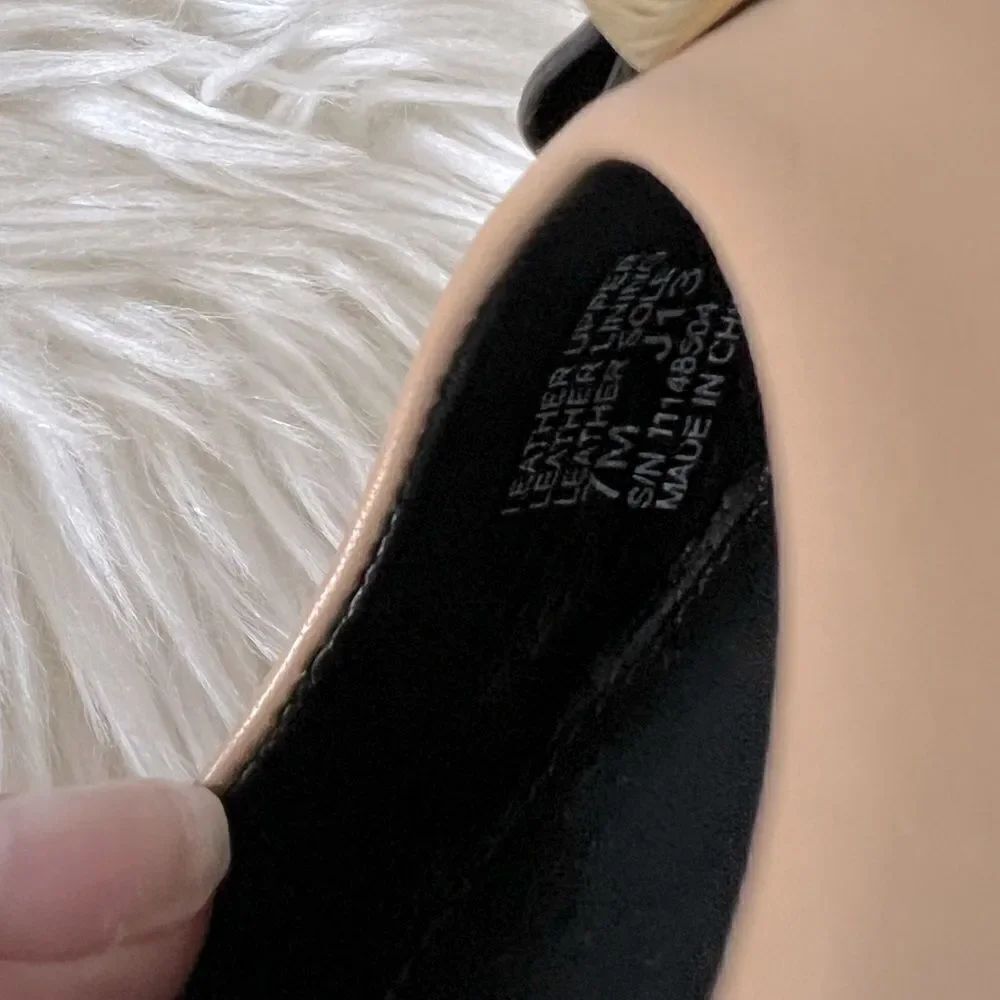 Tory Burch pointed toe Flats - Picture 7 of 7